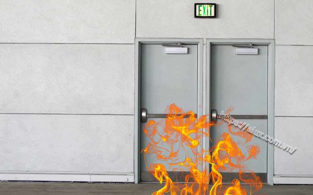 5 ưu điểm của Cửa thép chống cháy 5 ưu điểm của Cửa thép chống cháy